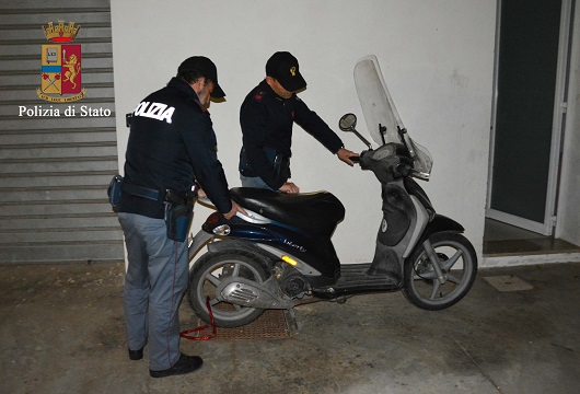  Ragusa – Rubano un ciclomotore: coppia di rumeni arrestati dalla Polizia