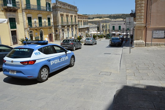  Ragusa – La Polizia di Stato arresta un uomo per lesioni personali aggravate.