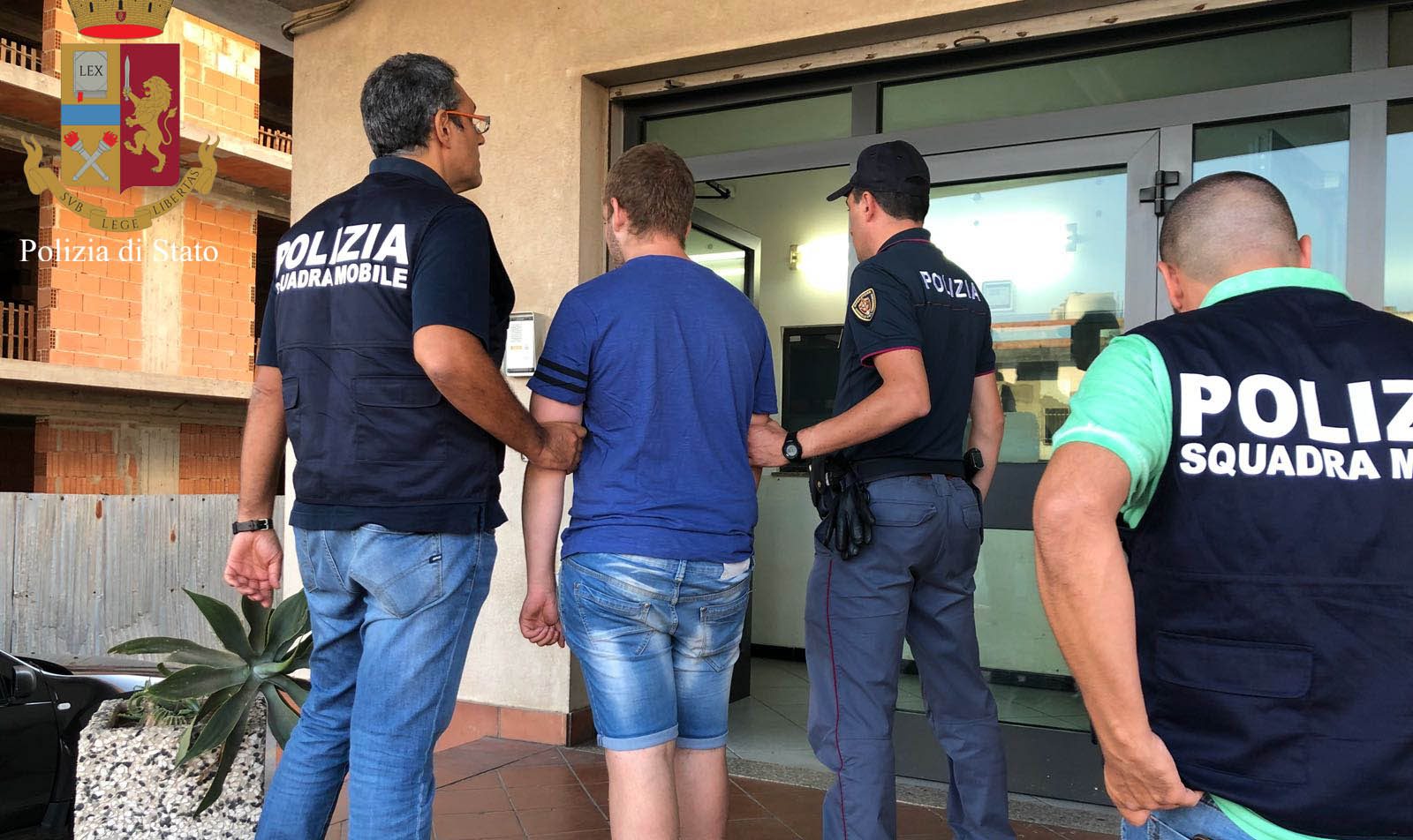  Adescano i gay, li picchiano e li rapinano: tre arresti a Vittoria VIDEO