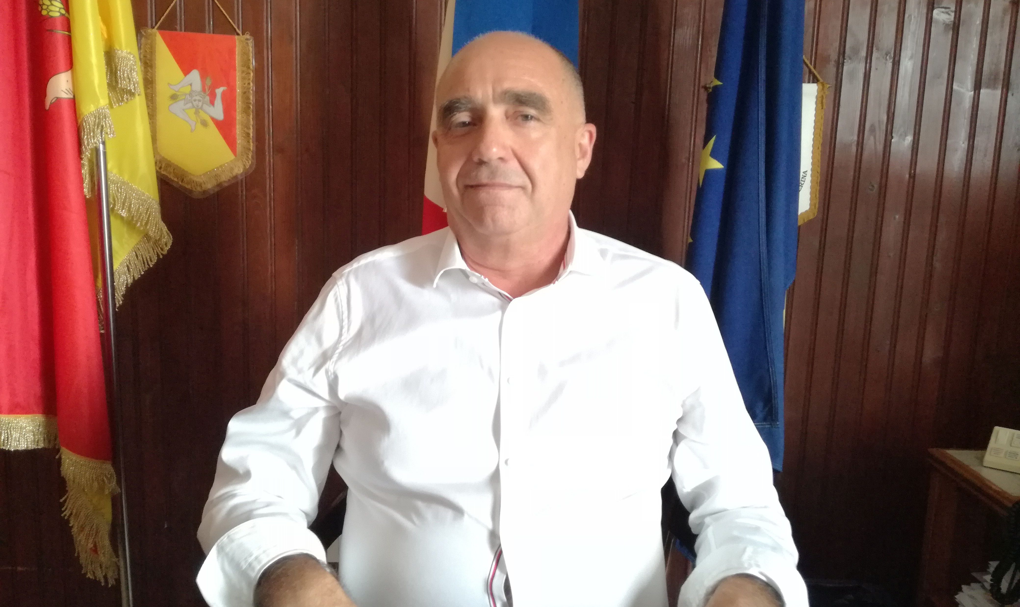  “Vi dico tutto su Frasca e pass”: l’intervista esclusiva al sindaco Barone  VIDEO