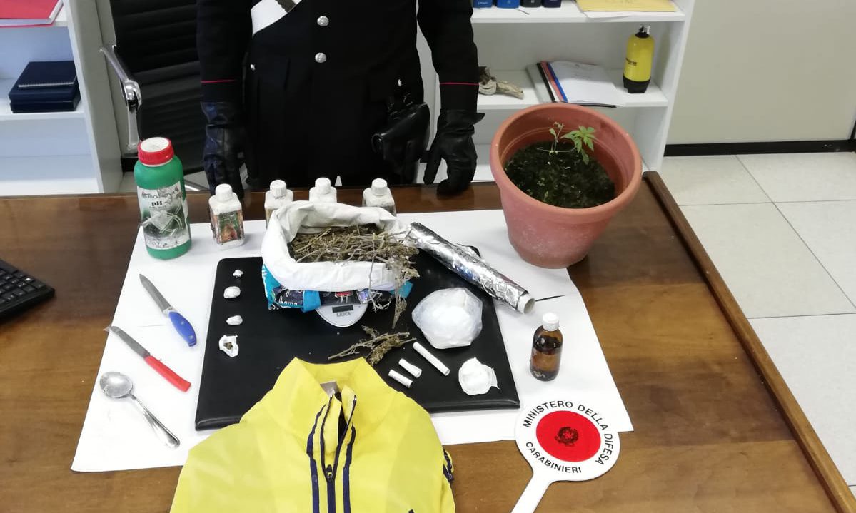  Modica – Droga all’interno del Bed & Breakfast, arrestato un uomo di 30 anni