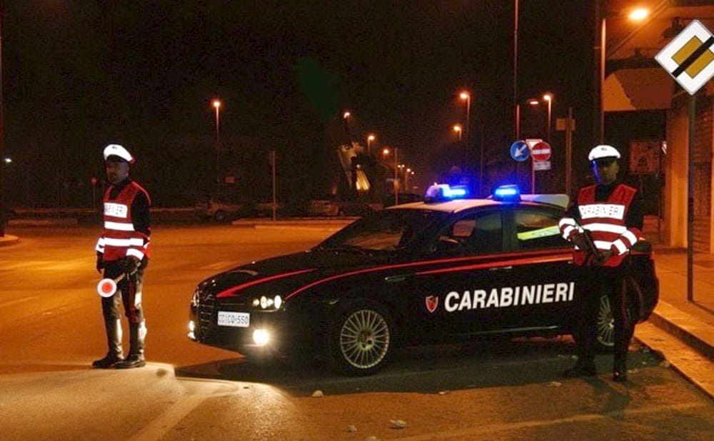  In fuga dai carabinieri senza patente e assicurazione: fermato a Scicli