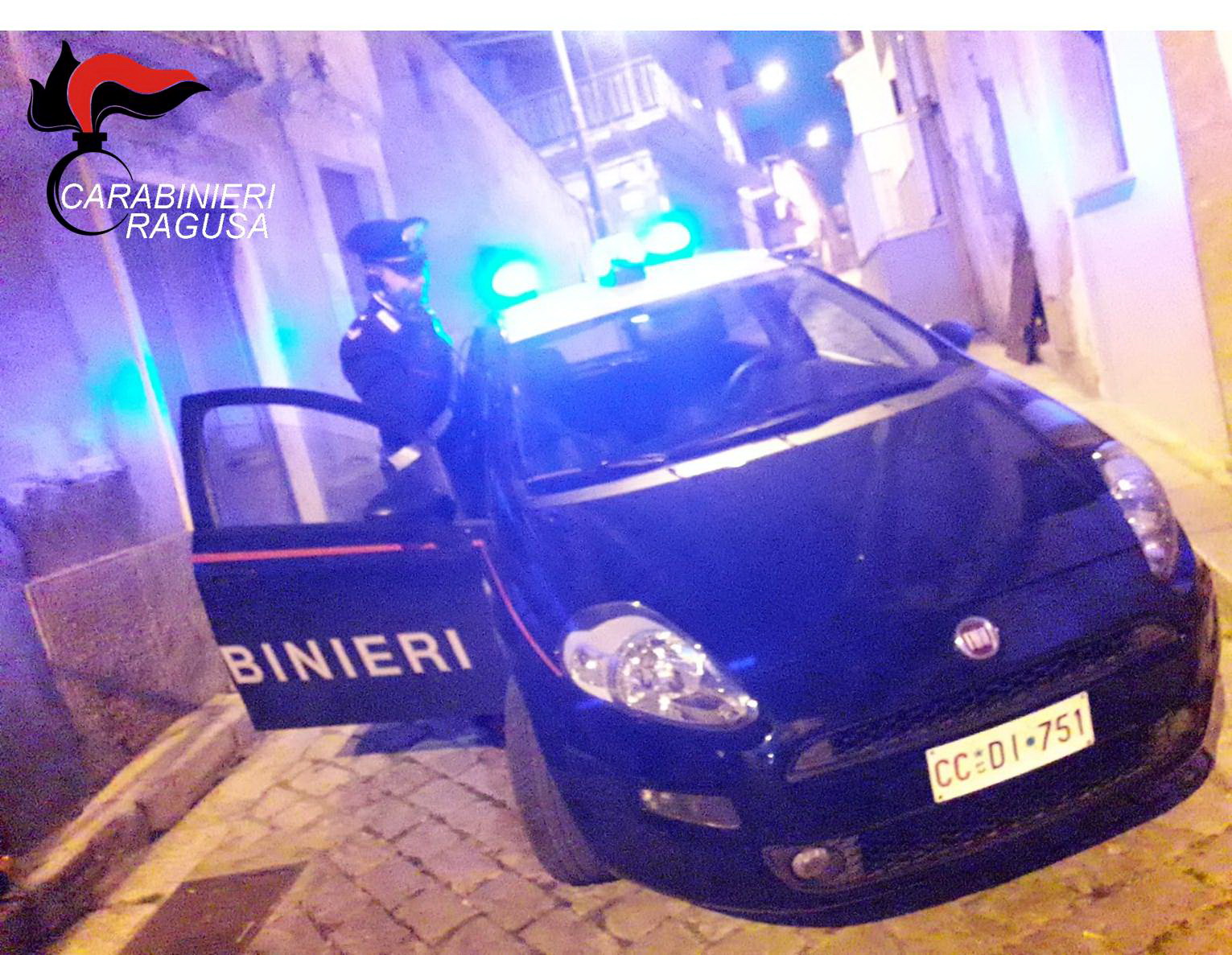  Vittoria – Accoltella compagno della ex fidanzata: arrestato un 23enne