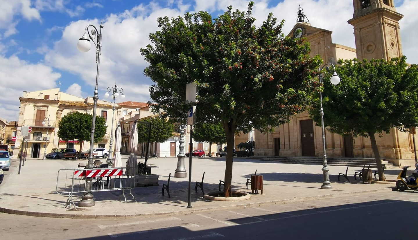  Dalle 17 vietato il bivacco in alcune vie di Santa Croce. Stop agli alcolici