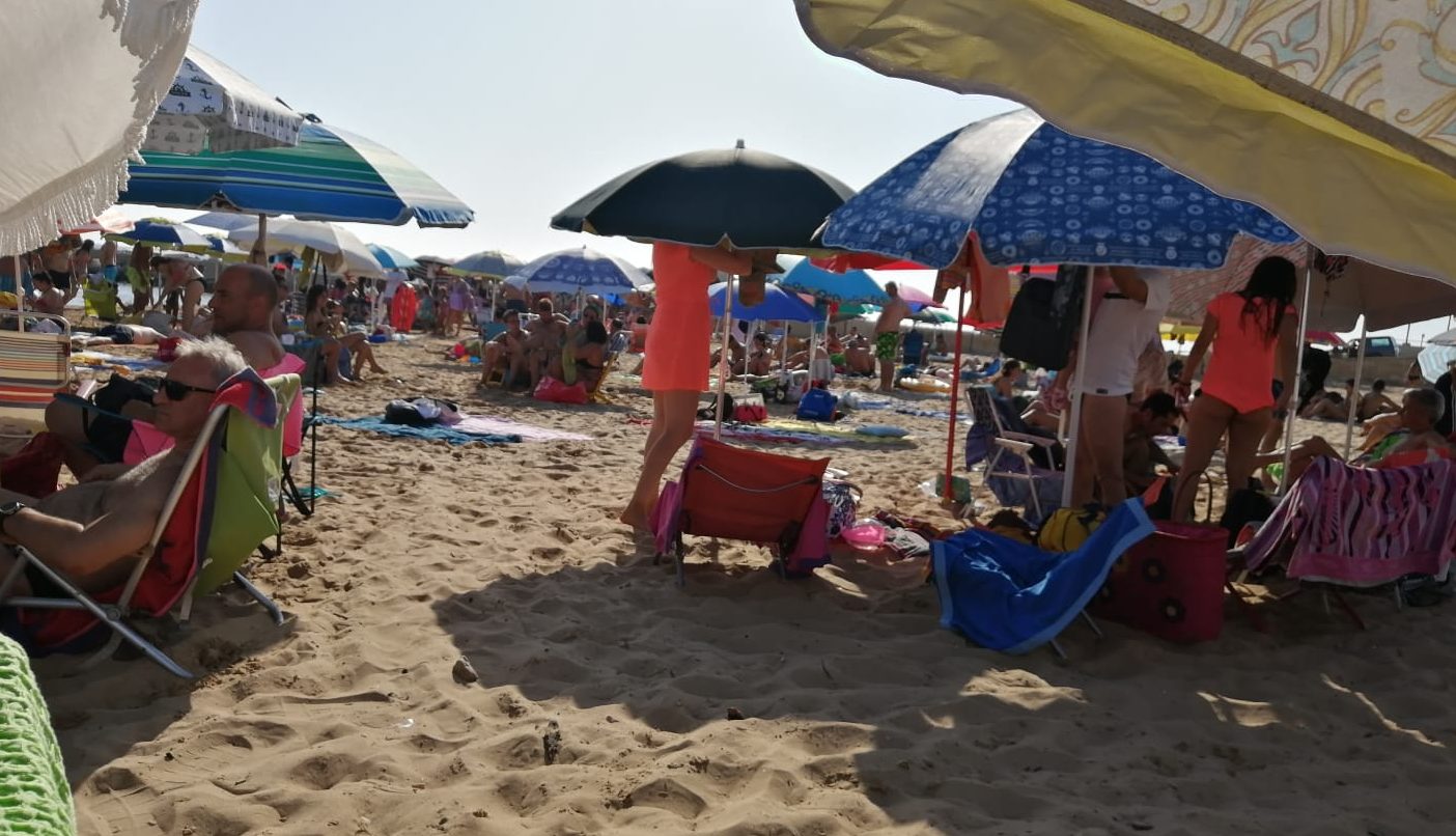  Il sindaco chiude le spiagge per le notti di San Lorenzo e Ferragosto