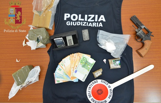  Modica – Controllo straordinario del territorio. La Polizia di Stato arresta spacciatore