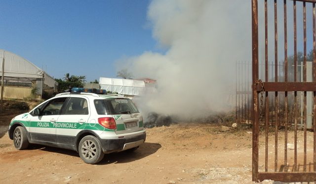  Lotta alle fumarole: denunciati sei imprenditori grazie ai droni