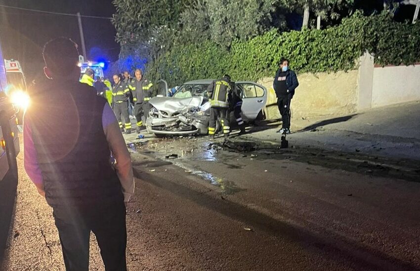  Incidente sulla strada per Punta Secca: cinque feriti e auto distrutte