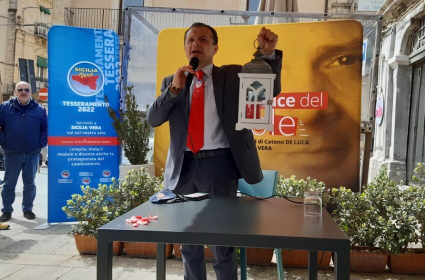  Frasca strizza l’occhio a De Luca: “Il nostro programma è simile”