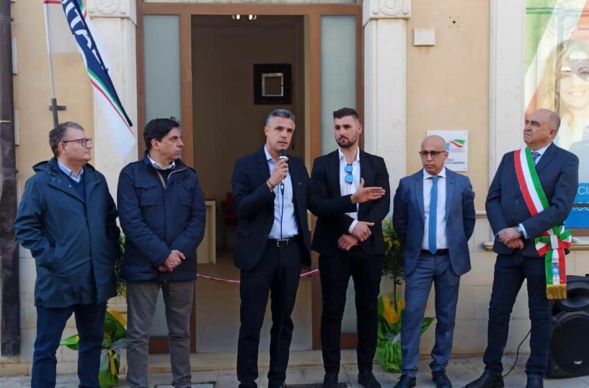  Salvo Pogliese inaugura la sede di Fratelli d’Italia a Santa Croce