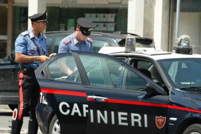  Truffaldini in azione: danneggiano il B&B e vanno via senza pagare